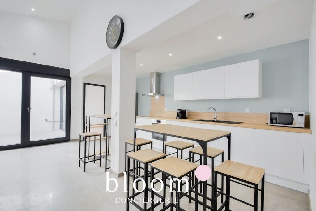 Nancy Pepiniere : Maison Neuve 6 Voyageurs Extérieur photo